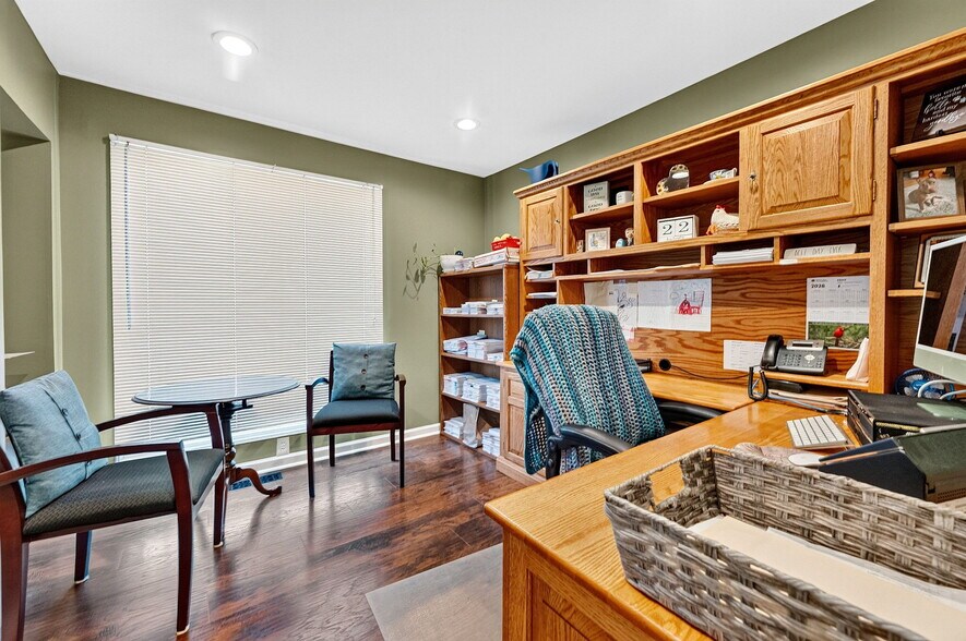 More Photos Of 79 S Maple Ave, Marlton Office For Sale