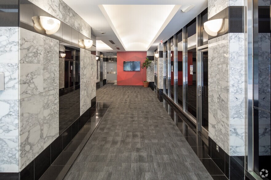 More Photos Of 36 Toronto St, Toronto Office For Lease