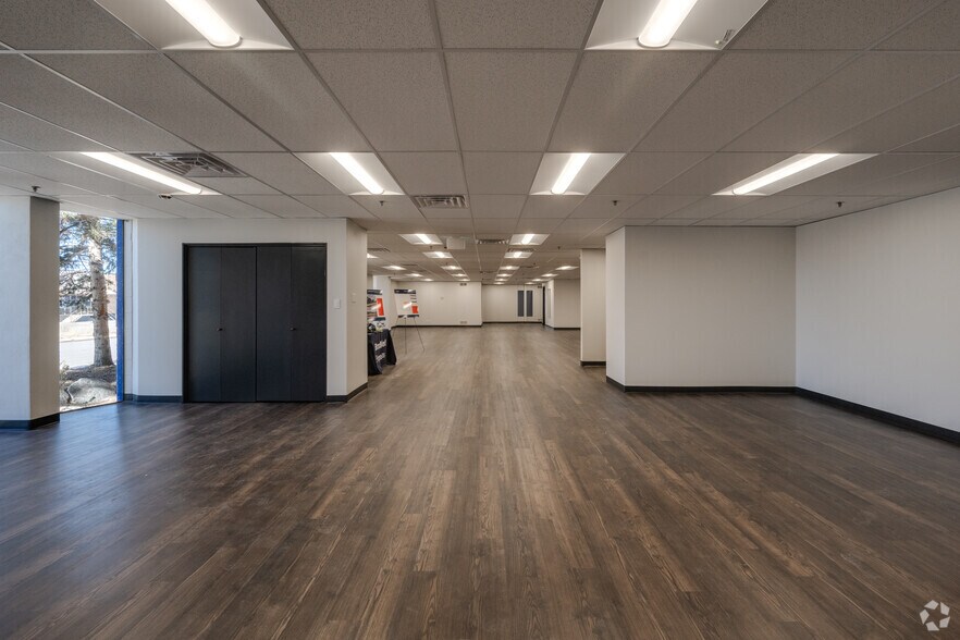 More Photos Of 4550 Kingston St, Denver Industrial For Sale