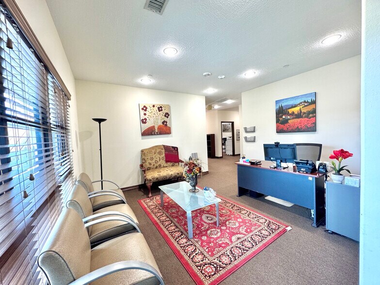 More Photos Of 18001 W Highway 105, Montgomery Medical For Lease