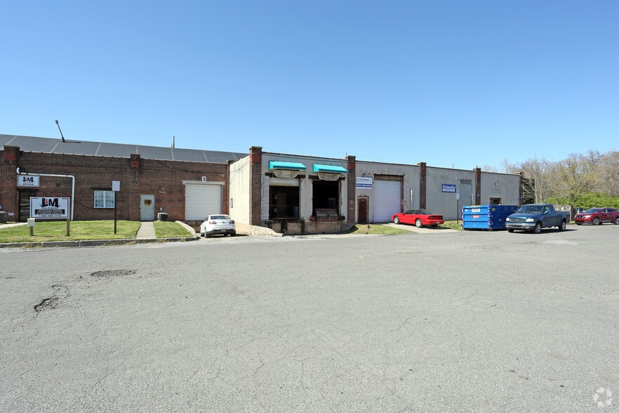 More Photos Of 60 Walnut St, Marcus Hook Manufacturing For Sale