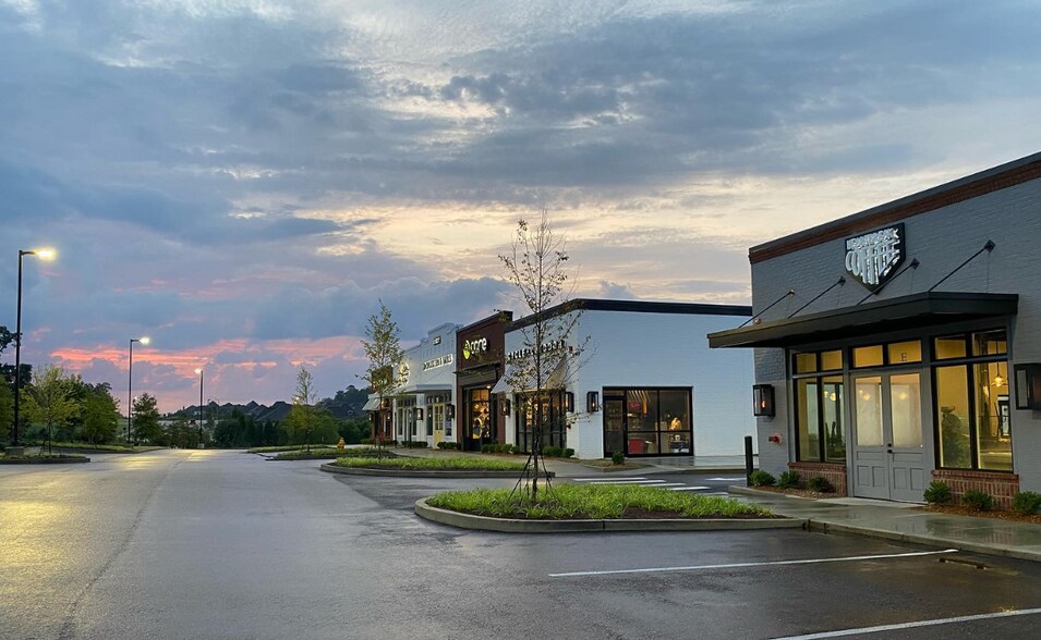 Primary Photo Of 900 Sisk Ave, Oxford Unknown For Lease