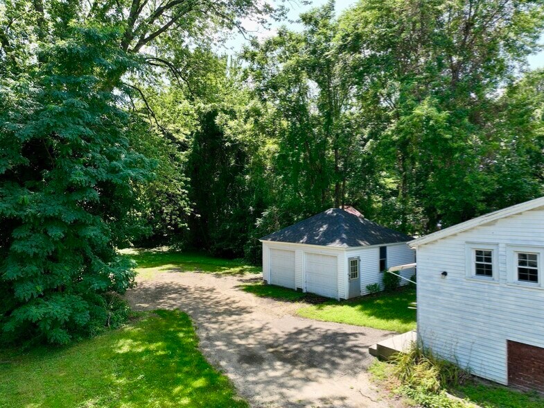 More Photos Of 153 Russell St, Hadley Multifamily For Sale