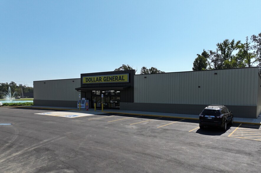 More Photos Of 6600 Alma Hwy, Van Buren General Retail For Sale