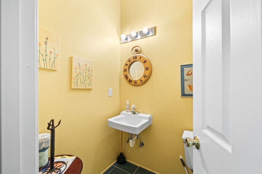 More Photos Of 12815 US Highway 98 W, Miramar Beach Medical For Sale