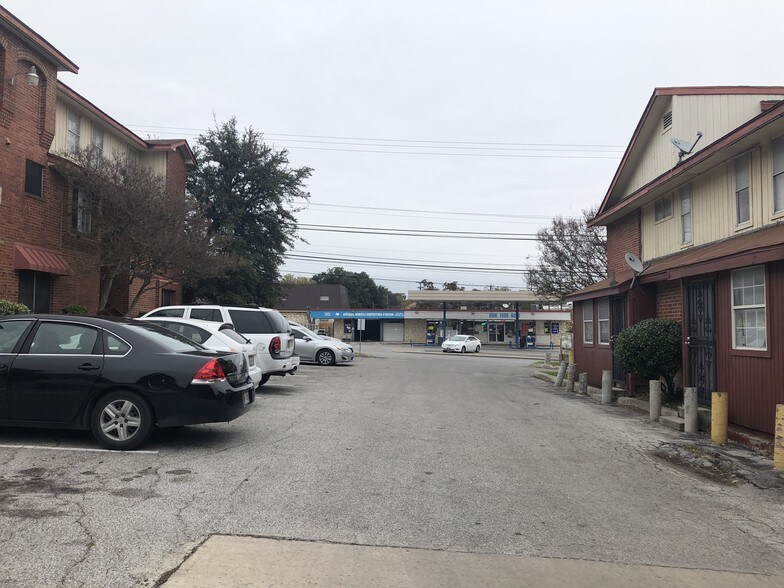 More Photos Of 1020 Jackson Keller Rd, San Antonio Apartments For Sale