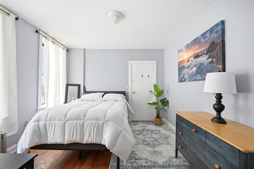 More Photos Of 2 Overlook Ter, Yonkers Apartments For Sale