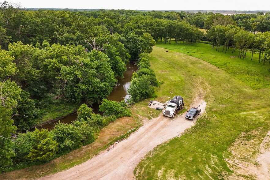 More Photos Of 1663 Georgia Rd, Humboldt Specialty For Sale