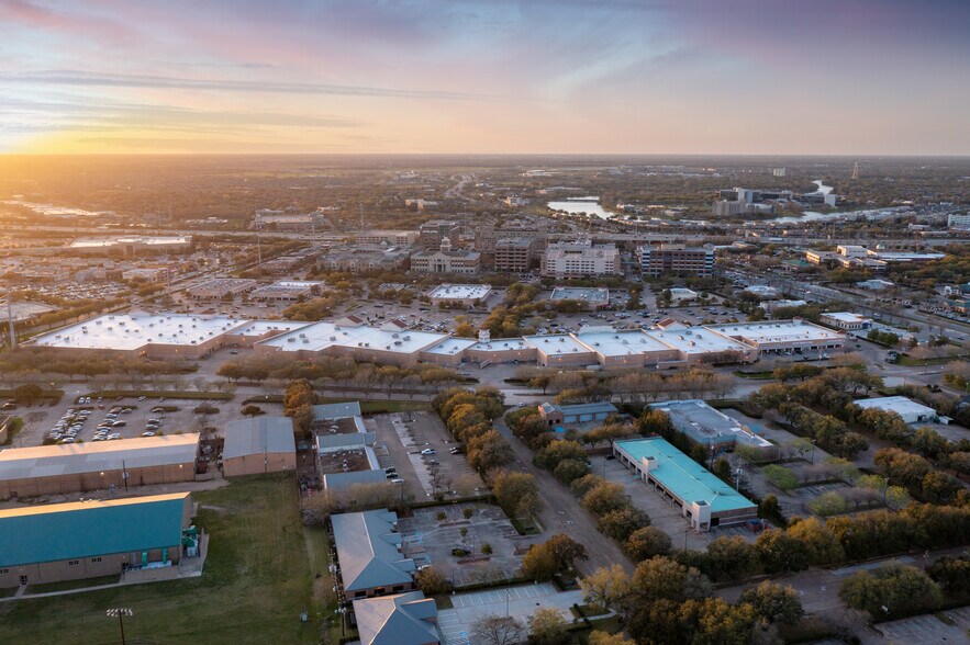 More Photos Of 2600 Cordes Dr, Sugar Land Storefront Retail Office For Sale
