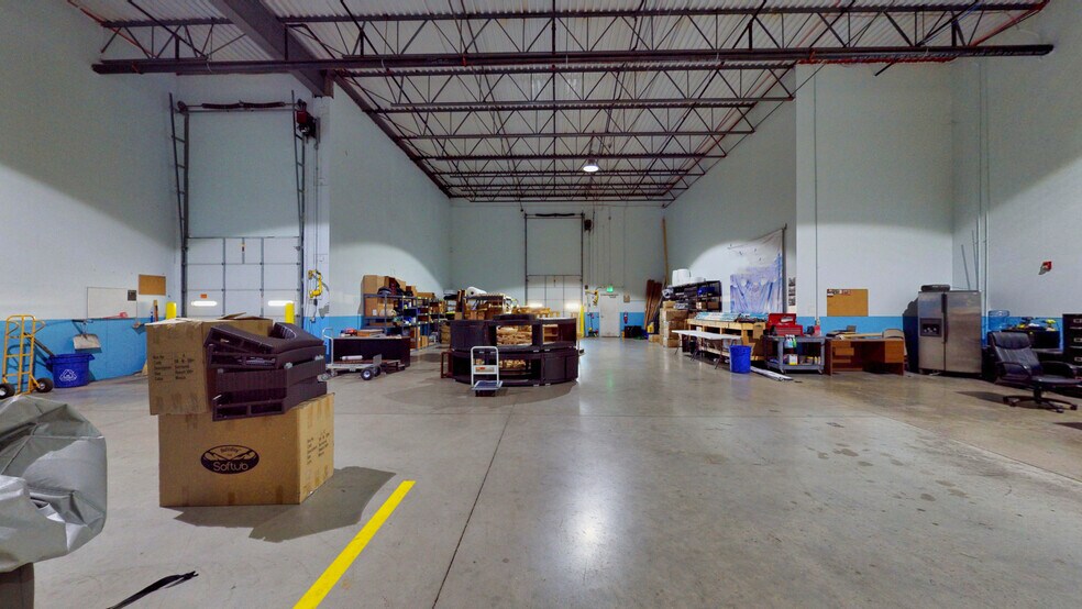 More Photos Of 150 Kendall Point Dr, Oswego Manufacturing For Lease