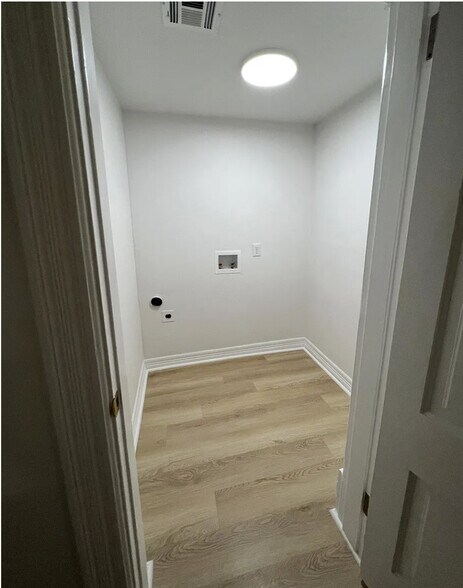 More Photos Of 116 S 2nd St, Guthrie Storefront Retail Residential For Sale