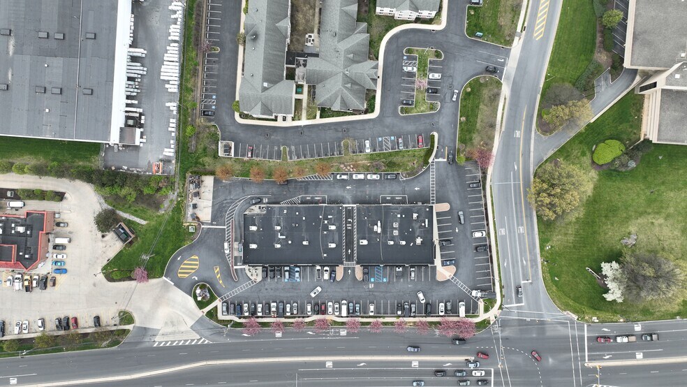 More Photos Of 3211 Schoenersville Rd, Bethlehem Freestanding For Lease