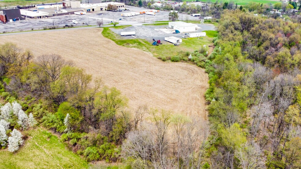 More Photos Of 4335 Paradise Rd, Watsontown Warehouse For Sale