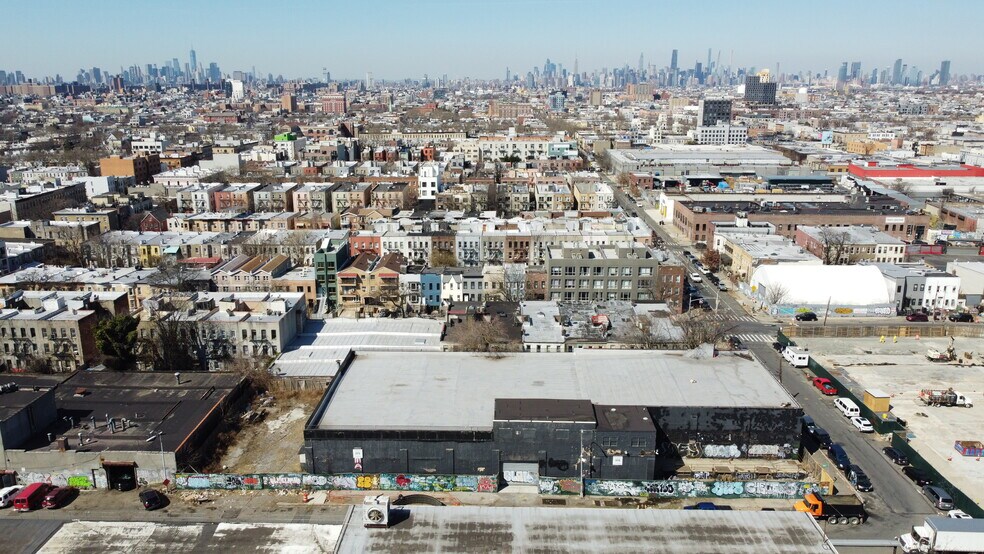 More Photos Of 335 Moffat St, Brooklyn Distribution For Sale
