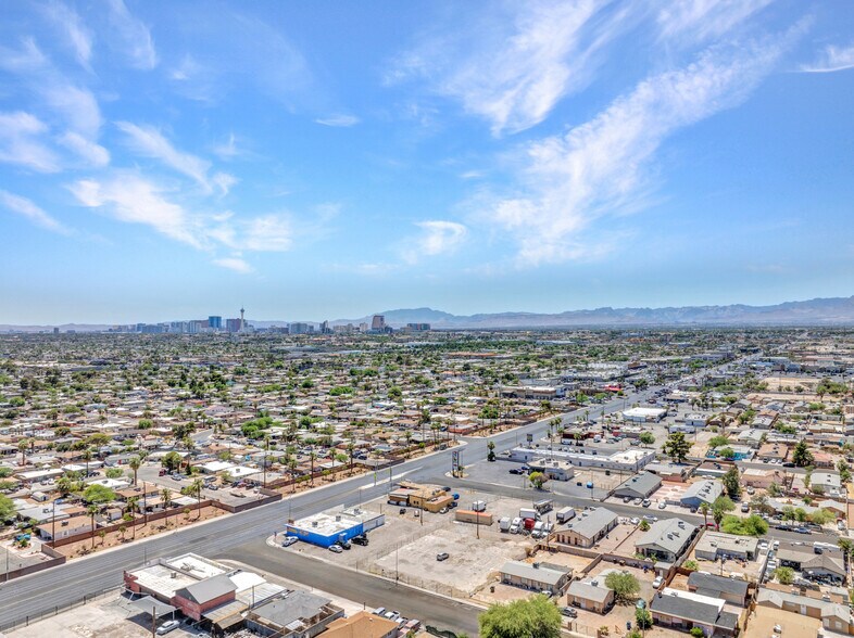 More Photos Of 2722 E Lake Mead Blvd, North Las Vegas Land For Lease