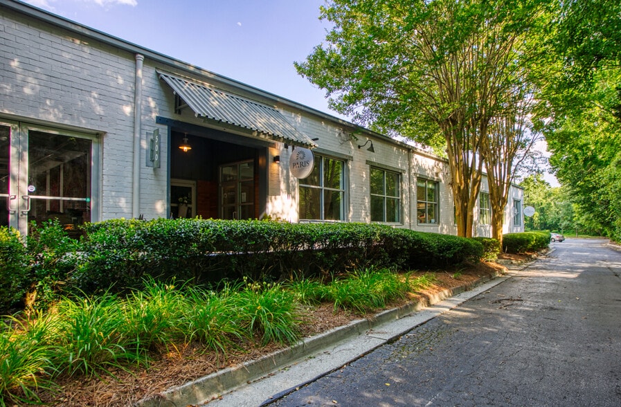 More Photos Of 345 Peachtree Hills Ave NE, Atlanta Research And Development For Lease