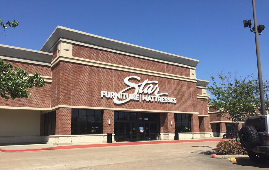 More Photos Of 12312-12320 Barker Cypress Rd, Cypress Storefront For Lease