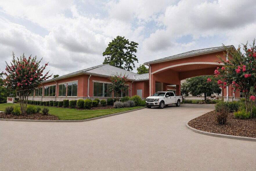 More Photos Of 2200 N FM 3083 Rd W, Conroe Office For Lease