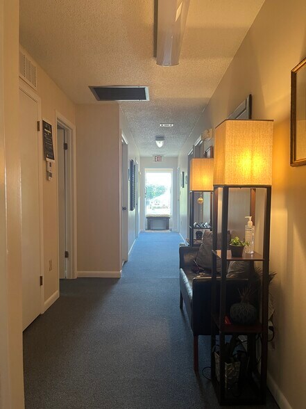 More Photos Of 1414 Gay Rd, Winter Park Office For Sale