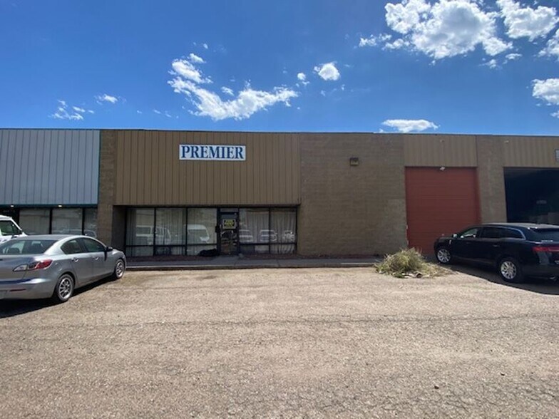 More Photos Of 505 Nucla Way, Aurora Warehouse For Lease