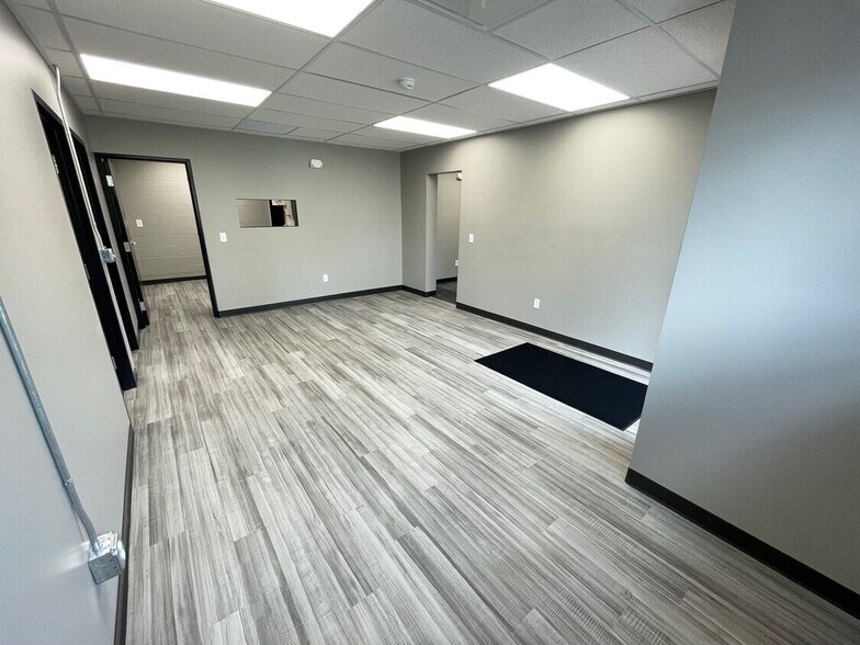 More Photos Of 222 N Buffalo St, Warsaw Office For Lease