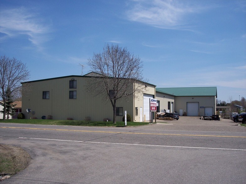 More Photos Of 5680 NE Quam Ave, Saint Michael Manufacturing For Lease