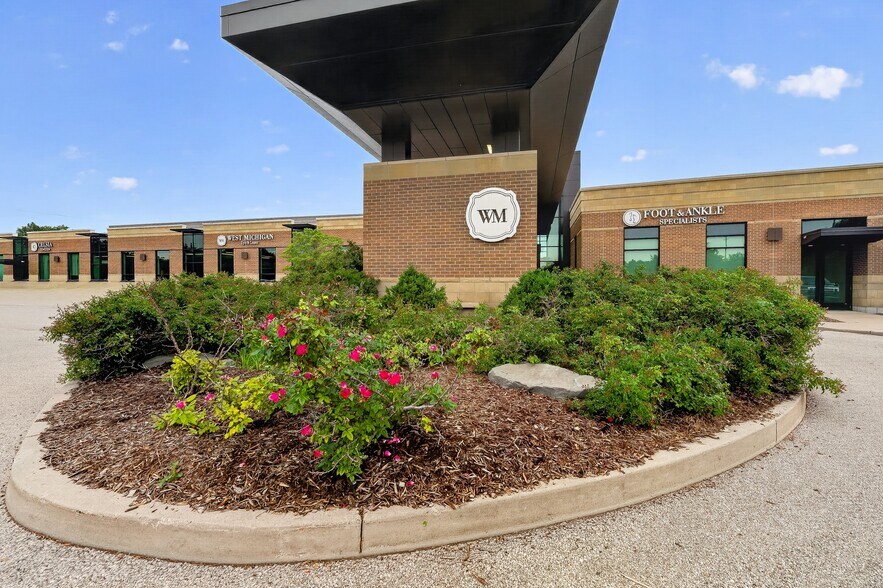 More Photos Of 1450 Farr Rd, Norton Shores Medical For Lease
