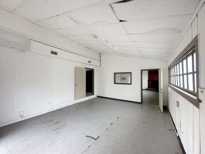 More Photos Of 3206 Houston Ave, Houston General Retail For Sale