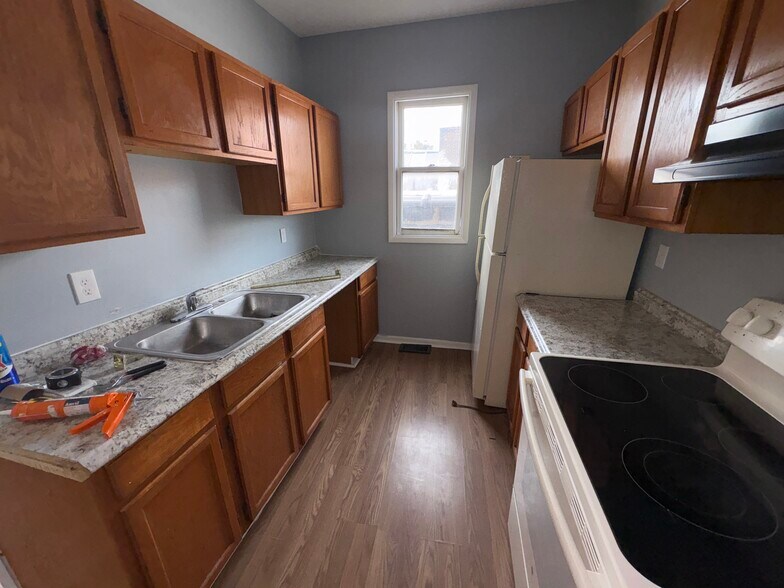 More Photos Of 473 N Goodman St, Rochester Storefront Retail Residential For Sale