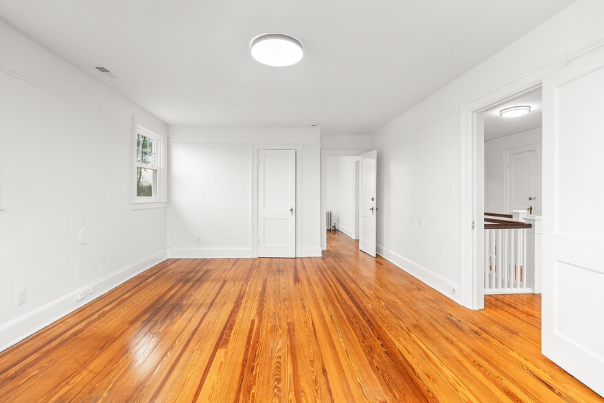 More Photos Of 15115 Forest Road, Forest Office For Lease