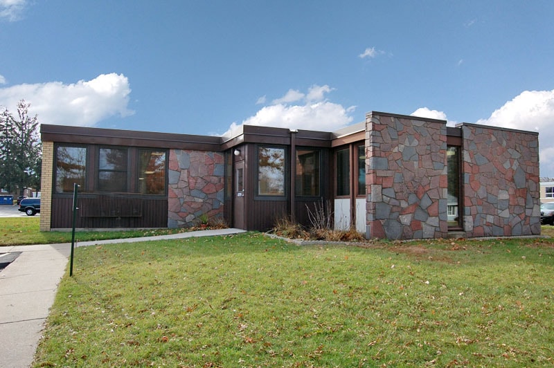 More Photos Of 2716 Upper Afton Rd, Maplewood Medical For Sale