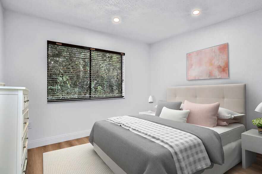 More Photos Of 1830 S Clyde Morris Blvd, Daytona Beach Apartments For Sale