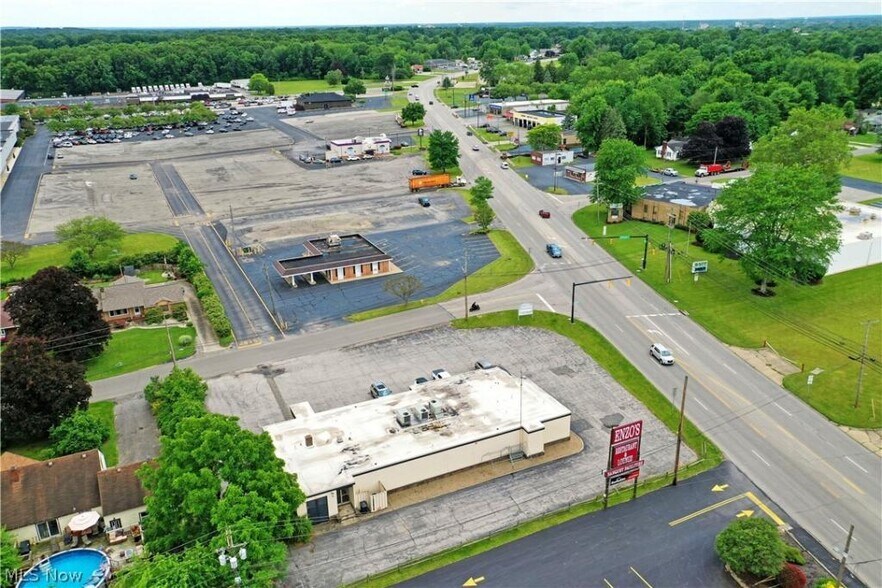 More Photos Of 2900 Elm Rd NE, Warren Medical For Lease