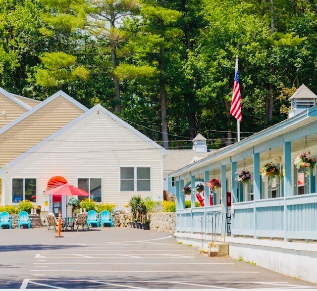 More Photos Of 18 Ocean Park Rd, Saco Hotel For Sale