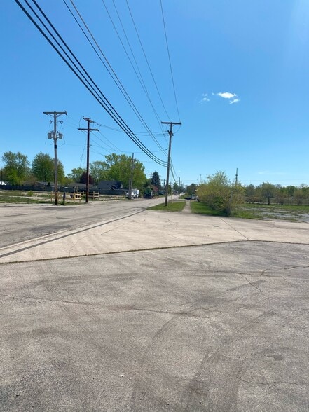 More Photos Of 3200 Block of S Meeker, Muncie Land For Sale