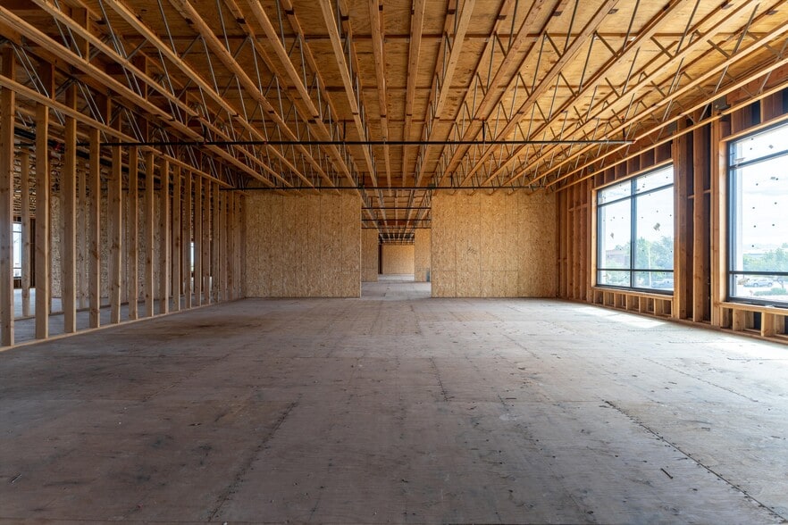 More Photos Of 41255 11th St W, Palmdale Medical For Sale