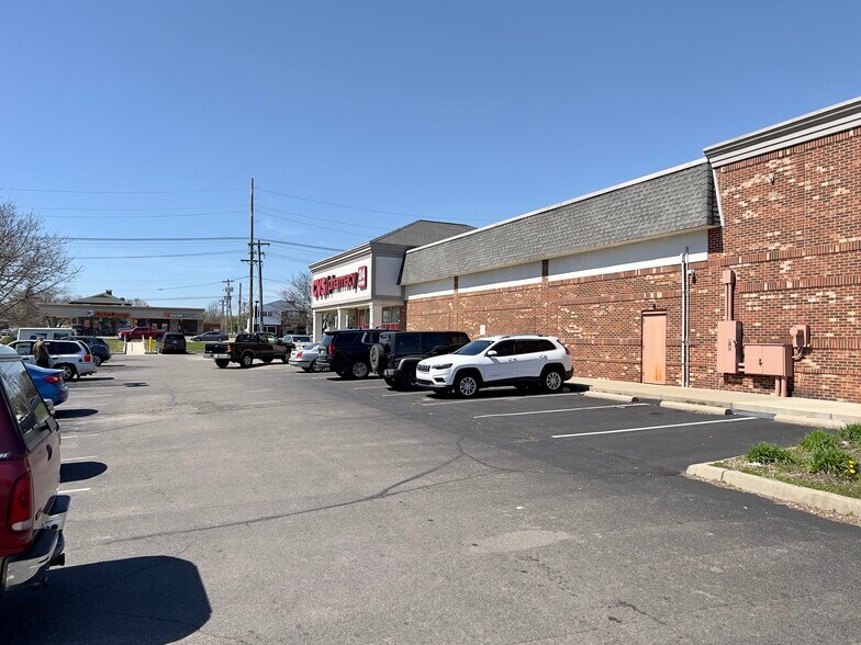 More Photos Of 28 N Brookwood Ave, Hamilton Drugstore For Sale