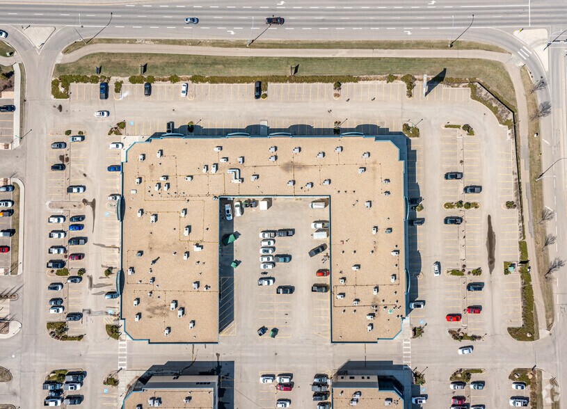 More Photos Of 2693 Broadmoor Blvd, Sherwood Park Flex For Lease