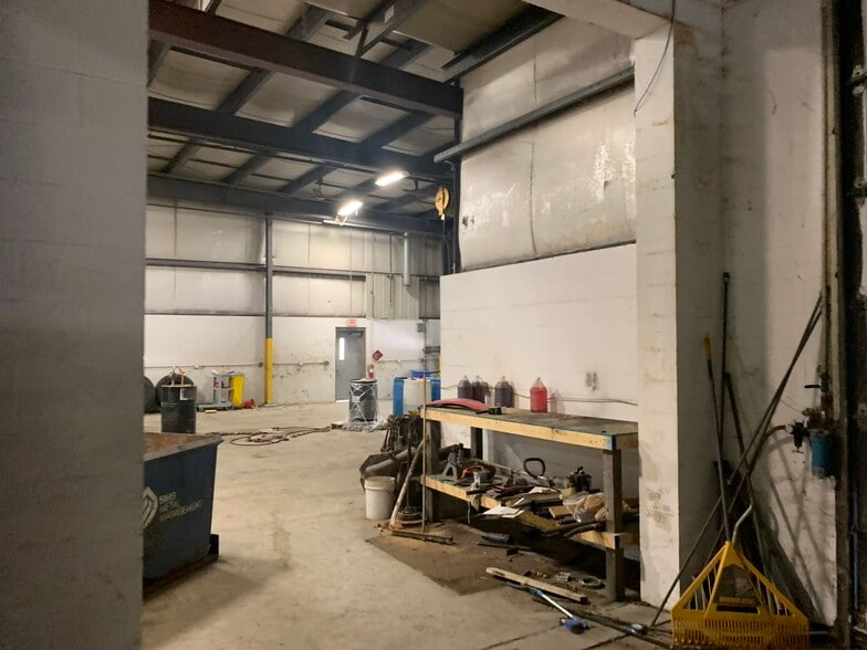 More Photos Of 1111 US Highway 20, Michigan City Truck Terminal For Lease