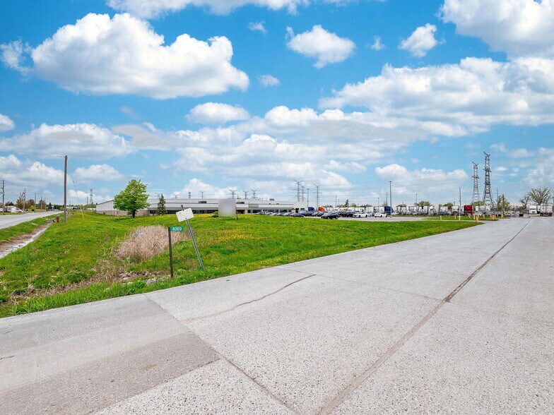 More Photos Of 8069 Lawson Rd, Milton Manufacturing For Lease