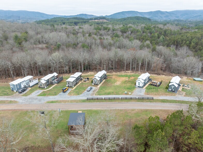 More Photos Of 177 Roper Rd, Copperhill Specialty For Sale