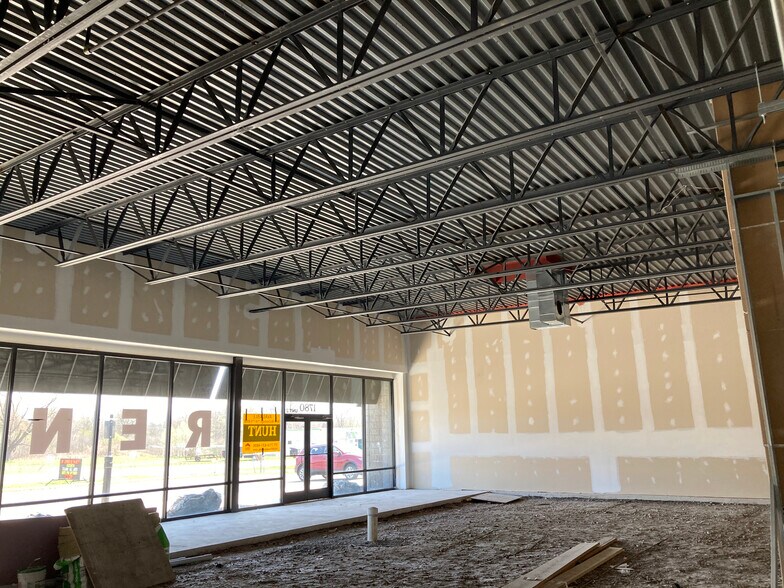 More Photos Of 1780 Grand Island Blvd, Grand Island Storefront Retail Office For Lease