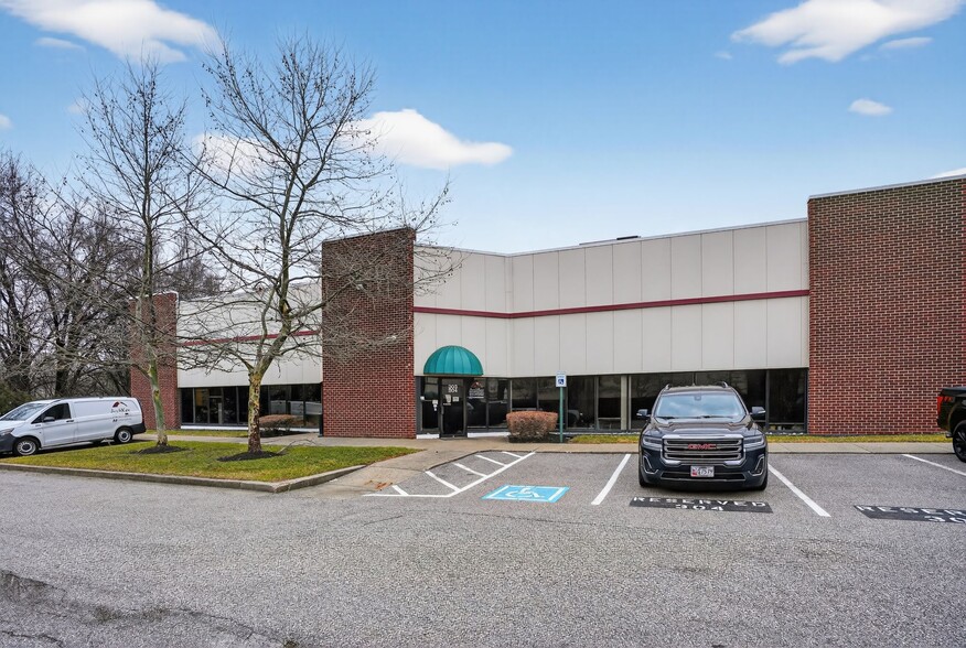 More Photos Of 16000 Trade Zone Ave, Upper Marlboro Unknown For Lease