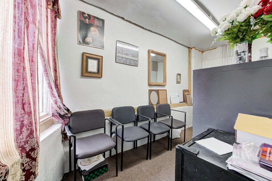 More Photos Of 1923 N Lottie Ave, Oklahoma City Storefront For Sale