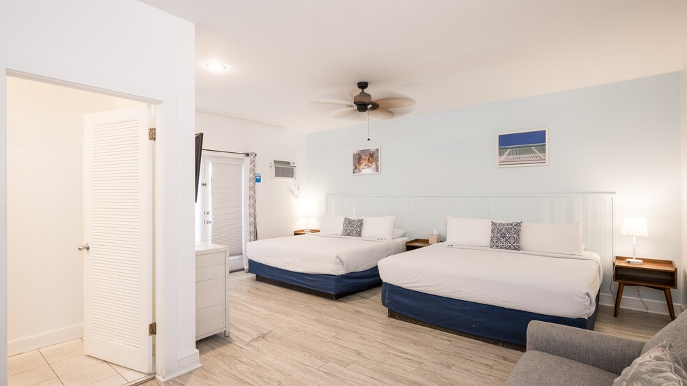 More Photos Of 413 Applerouth Ln, Key West Hotel For Sale