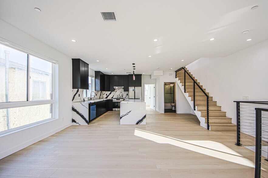 More Photos Of 2200 Thurman Ave, Los Angeles Multifamily For Sale