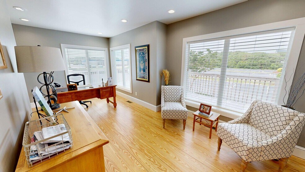 More Photos Of 3118 N Croatan Hwy, Kill Devil Hills Medical For Sale