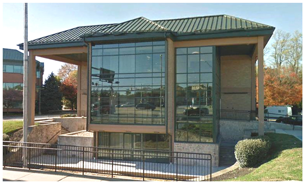 Primary Photo Of 920 W Sproul Rd, Springfield Office For Lease