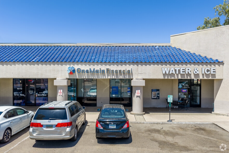 More Photos Of 2650-2702 E University Dr, Mesa Storefront For Lease