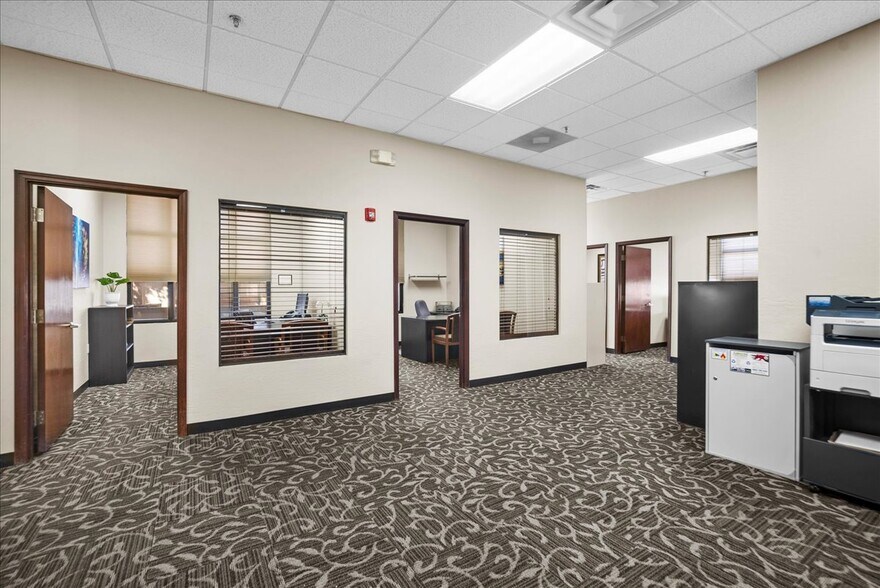 More Photos Of 428 S Gilbert Rd, Gilbert Office For Sale